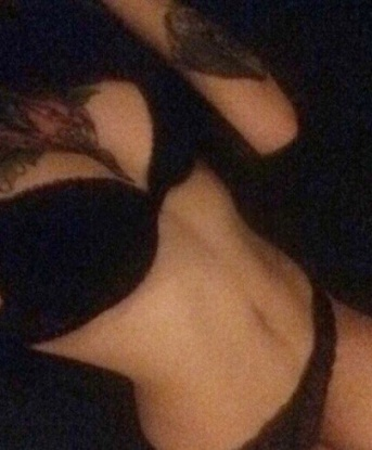 🌟 Опыт, который я приобрела, позволяет мне удовлетворить даже самые сокровенные желания. В Москве я считаюсь настоящей гвоздикой. 🌹Мои услуги настолько разнообразны, что ты не сможешь устоять перед искушением попробовать их все. Позволь мне провести тебя по пути удовольствия и раскрыть тебя во всех отношениях. 🌈Мои фото полностью соответствуют действительности, и я уверена, что они оставят в твоей памяти неизгладимый след. 💫Позвони мне, и моя нежная душа ответит на все вопросы, которые у тебя могут возникнуть. Гарантирую, что наша встреча оставит ощущение абсолютного счастья и удовлетворения. 💌 Не теряй времени, и приезжай ко мне в Москву для незабываемого вечера! 💋 Карина